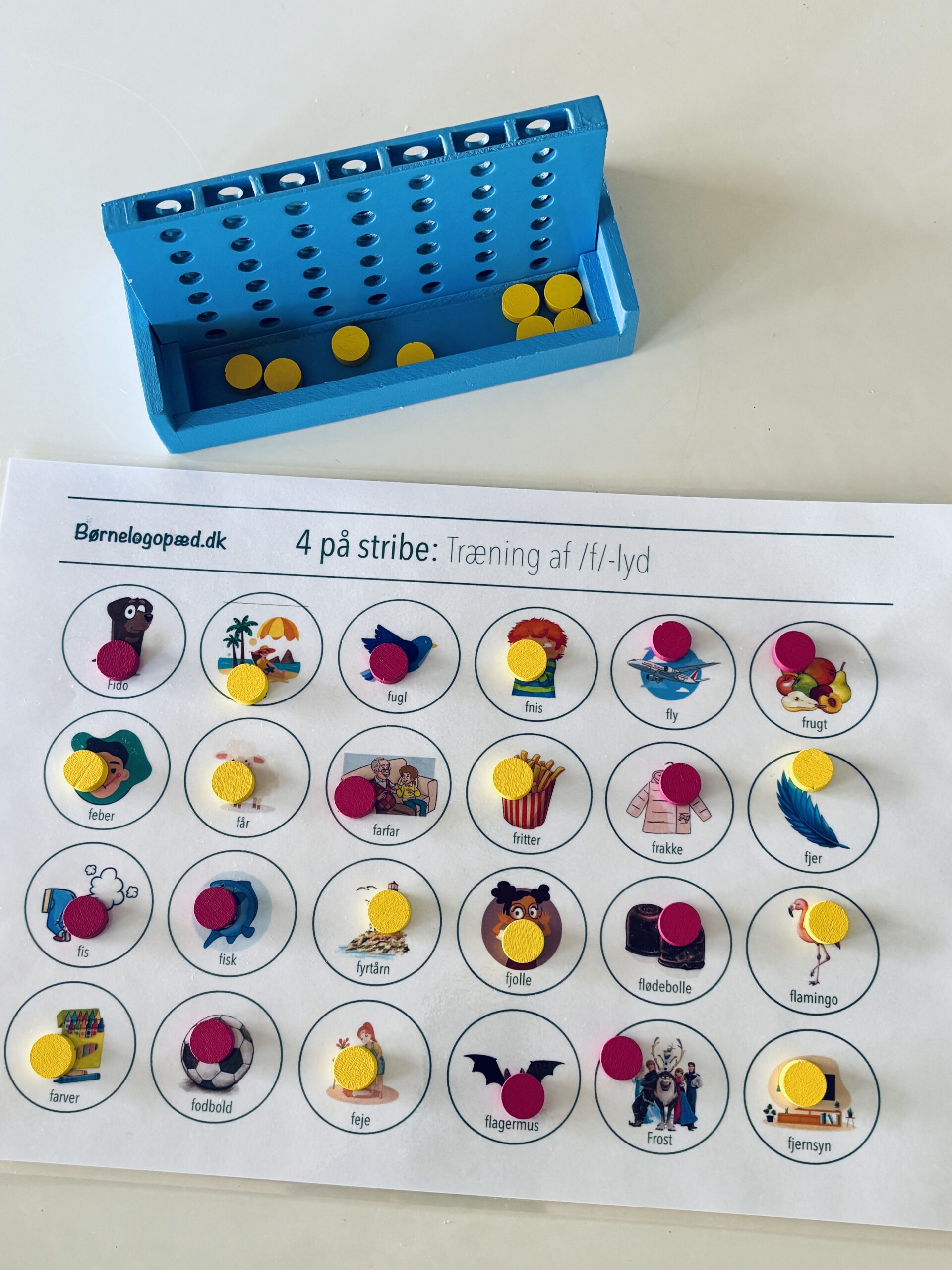 4 på stribe: Træning af /k g j/-lyd